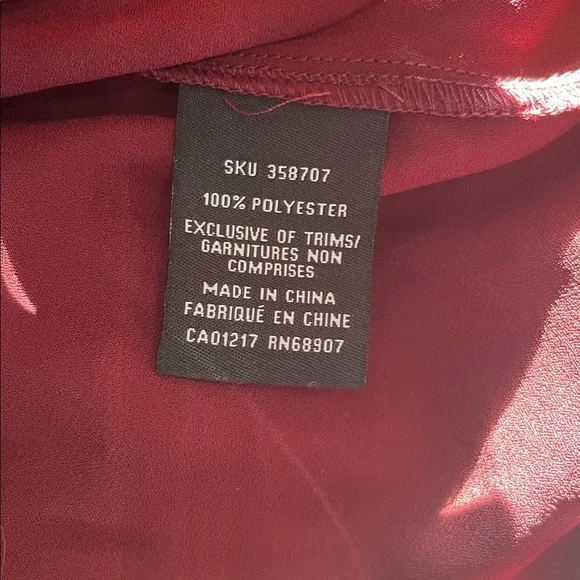 Le Chateau Deep Red Blouse - Picture 8 of 9